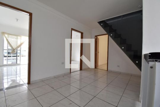 Corredor de casa à venda com 4 quartos, 191m² em Sítio Cercado, Curitiba