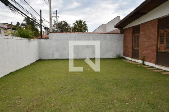 frente da casa de casa para alugar com 3 quartos, 194m² em Vila Maria Luiza, Jundiaí