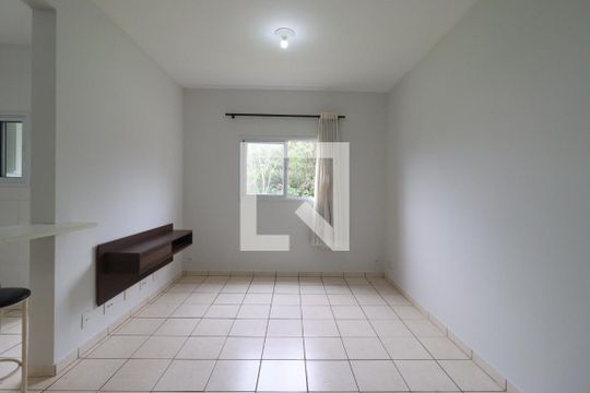 Sala de apartamento para alugar com 2 quartos, 50m² em Jardim Itau, Ribeirão Preto