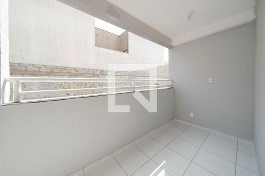Sala/Cozinha de casa à venda com 1 quarto, 35m² em Vila Ré, São Paulo