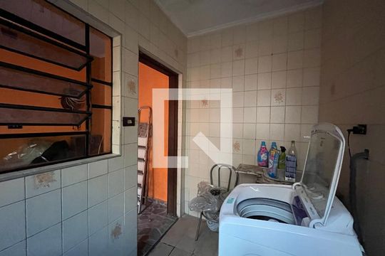 Área de Serviço de casa à venda com 2 quartos, 178m² em Vila Zat, São Paulo