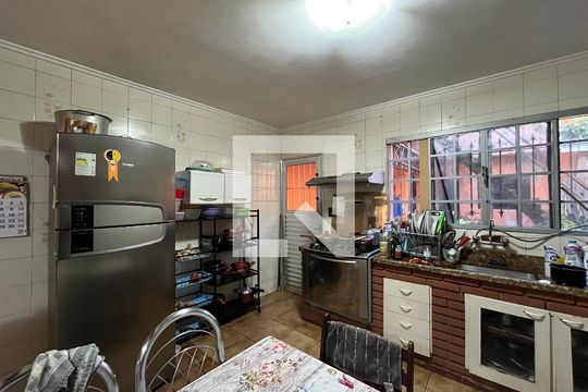 Sala de JantarCozinha de casa à venda com 2 quartos, 178m² em Vila Zat, São Paulo