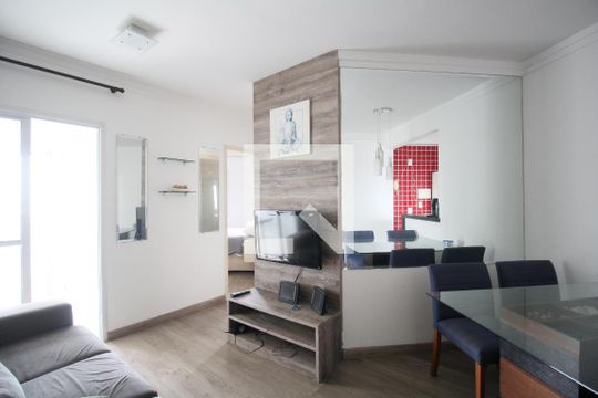 Sala de apartamento para alugar com 2 quartos, 52m² em Jardim Henriqueta, Taboão da Serra