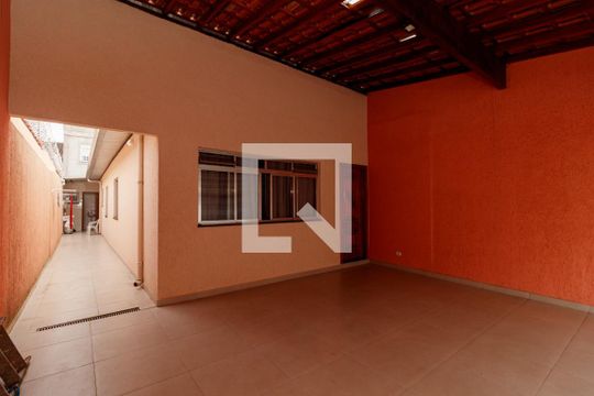 Garagem de casa para alugar com 2 quartos, 100m² em Vila Nova Carolina, São Paulo