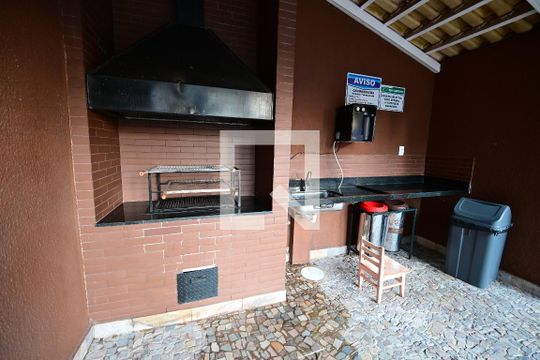 Apartamento à venda com 3 quartos, 77m² em Vila dos Alpes, Goiânia