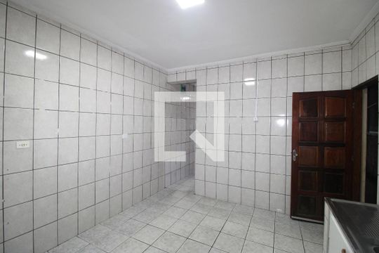 Cozinha de casa para alugar com 3 quartos, 90m² em Vila Nova Uniao, São Paulo