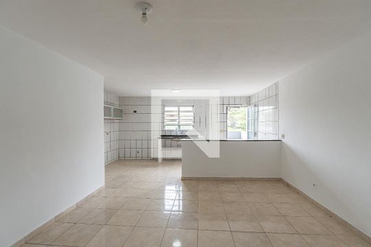 Casa para alugar com 1 quarto, 65m² em Sacomã, São Paulo
