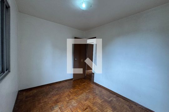 Quarto 2 de apartamento à venda com 3 quartos, 60m² em Iapi, Osasco