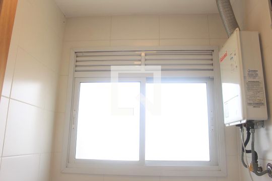 Área de Serviço de apartamento para alugar com 2 quartos, 88m² em Cerâmica, São Caetano do Sul