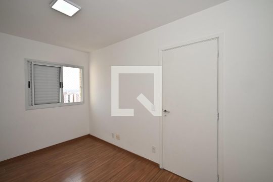 Quarto 2 de apartamento à venda com 2 quartos, 57m² em Jardim Henriqueta, Taboão da Serra