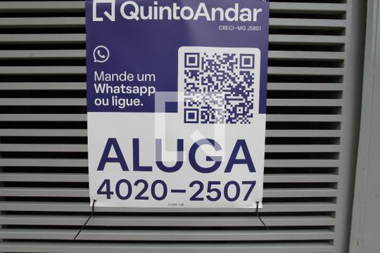 Apartamento à venda com 2 quartos, 75m² em João Pinheiro, Belo Horizonte
