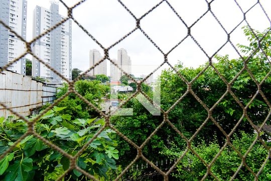 Vista do Quarto 1 de casa para alugar com 3 quartos, 350m² em Vila Sao Joao, Guarulhos