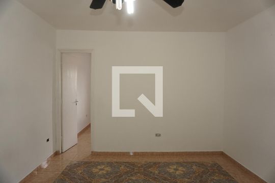 Casa para alugar com 1 quarto, 30m² em Jardim das Rosas, Embu das Artes