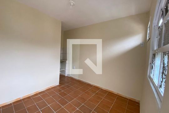 Kitnet/Studio para alugar com 1 quarto, 42m² em Cavalcanti, Rio de Janeiro