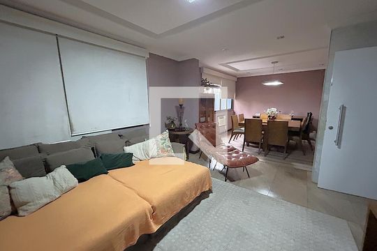Sala de casa de condomínio à venda com 3 quartos, 215m² em Méier, Rio de Janeiro