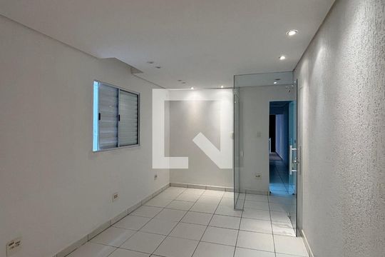 Quarto 2 de casa para alugar com 2 quartos, 82m² em Vila Clementino, São Paulo