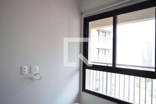 Quarto de apartamento para alugar com 1 quarto, 26m² em Sumaré, São Paulo