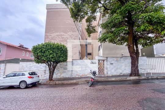 Apartamento à venda com 2 quartos, 45m² em Castelo, Belo Horizonte