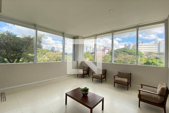 Apartamento para alugar com 1 quarto, 38m² em Umuarama, Osasco