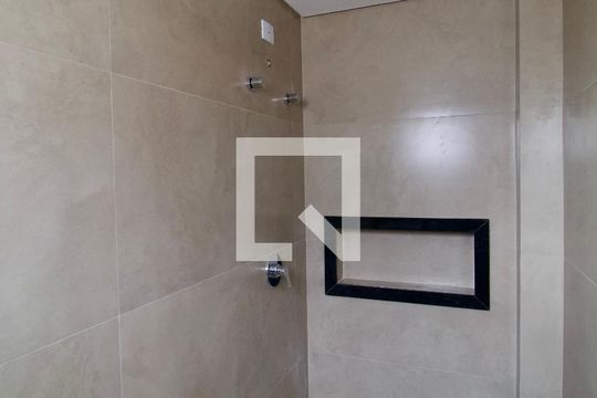 Casa para alugar com 4 quartos, 140m² em Cajuru, Curitiba