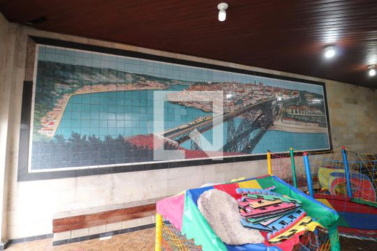Quarto de jogos de casa para alugar com 10 quartos, 747m² em Jardim Guanabara, Rio de Janeiro