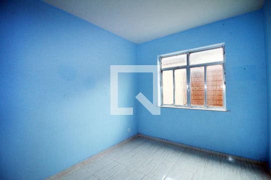 Quarto 2 de apartamento para alugar com 2 quartos, 70m² em Olaria, Rio de Janeiro
