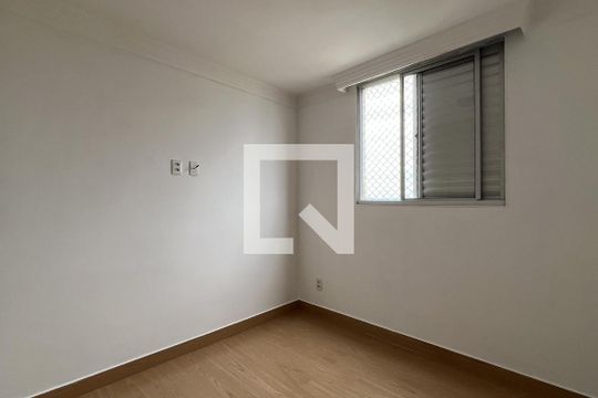Quarto 2 de apartamento à venda com 2 quartos, 47m² em Vila Bremen, Guarulhos