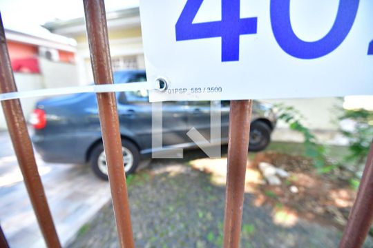 Placa de kitnet/studio para alugar com 1 quarto, 30m² em Cidade Universitária, Campinas
