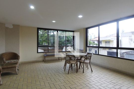 Área comum de apartamento para alugar com 3 quartos, 100m² em Braga, Cabo Frio