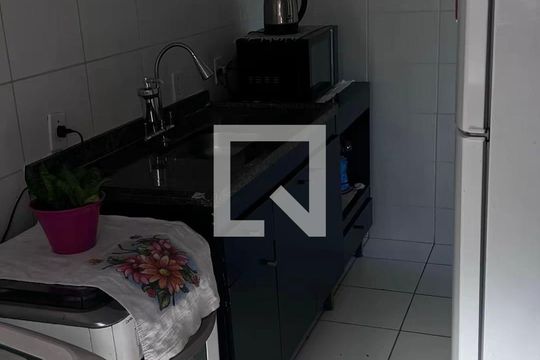 Cozinha de apartamento à venda com 2 quartos, 52m² em Parque Campo Bonito, Indaiatuba