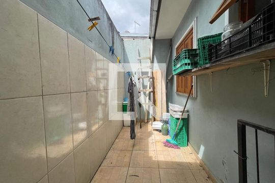Casa para alugar com 2 quartos, 565m² em Duque de Caxias, Sapucaia do Sul