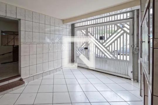 Casa à venda com 5 quartos, 180m² em Jardim Maracana, São Paulo