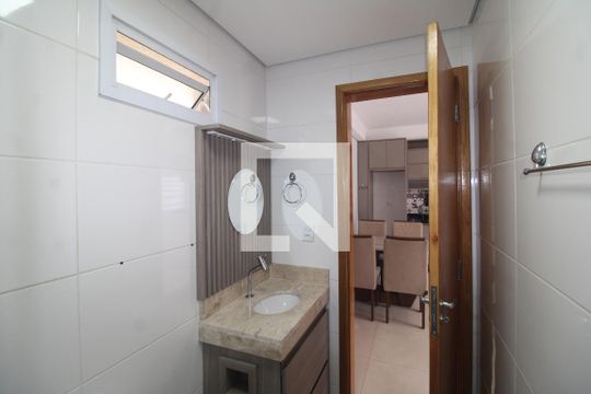 Banheiro de apartamento para alugar com 1 quarto, 45m² em Casa Verde, São Paulo