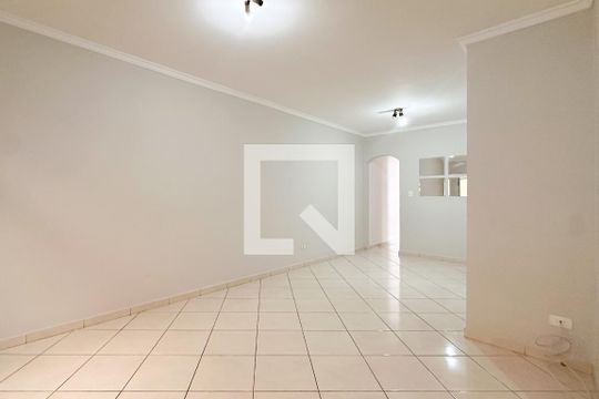 Sala de casa para alugar com 2 quartos, 144m² em Jardim Antares, São Bernardo do Campo