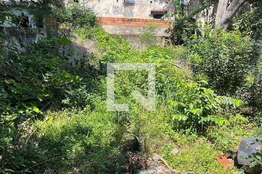 Área externa de casa à venda com 2 quartos, 140m² em Piedade, Rio de Janeiro