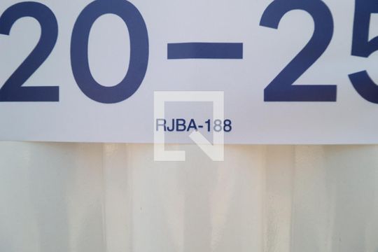 Plaquinha de casa para alugar com 3 quartos, 85m² em Santa Rosa, Uberlândia