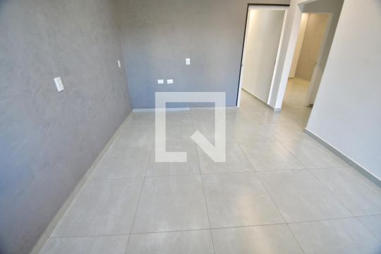Sala de casa para alugar com 2 quartos, 120m² em Vila Nova, Campinas