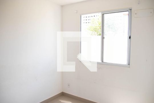 Quarto 02 de apartamento para alugar com 2 quartos, 39m² em Setor Residencial Alfa, Goiânia
