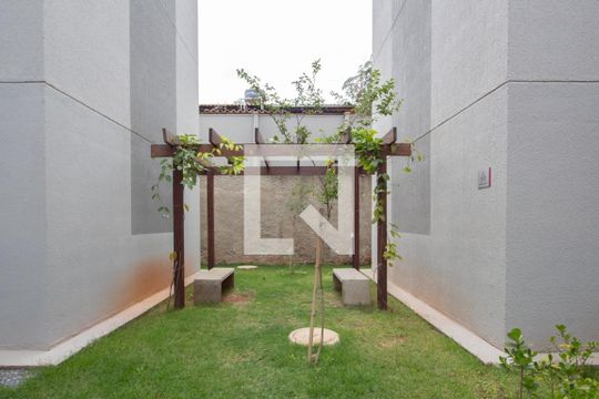 Apartamento para alugar com 2 quartos, 45m² em Jardim Alvorada, Contagem