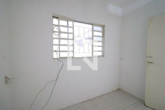 Quarto de casa para alugar com 1 quarto, 25m² em Vila do Castelo, São Paulo