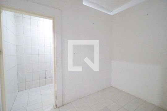 Quarto de casa para alugar com 1 quarto, 25m² em Vila do Castelo, São Paulo