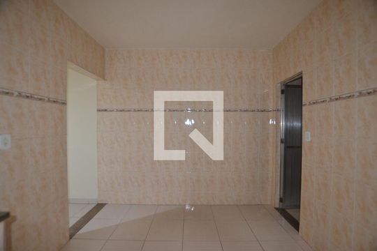 Cozinha de casa para alugar com 1 quarto, 60m² em Bento Ribeiro, Rio de Janeiro