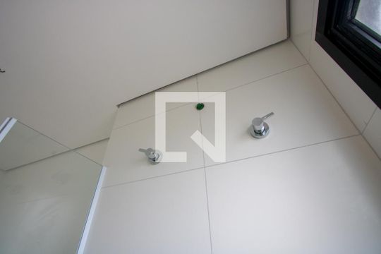 Banheiro do quarto 2 de apartamento para alugar com 2 quartos, 79m² em Campestre, Santo André
