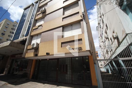 Fachada de apartamento à venda com 1 quarto, 42m² em Moinhos de Vento, Porto Alegre