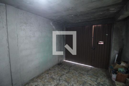 Garagem de casa para alugar com 2 quartos, 324m² em Lindéia, Contagem