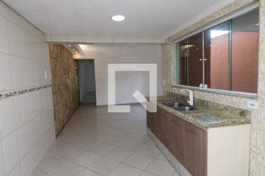 Cozinha de casa para alugar com 4 quartos, 168m² em Jardim Lisboa, São Paulo