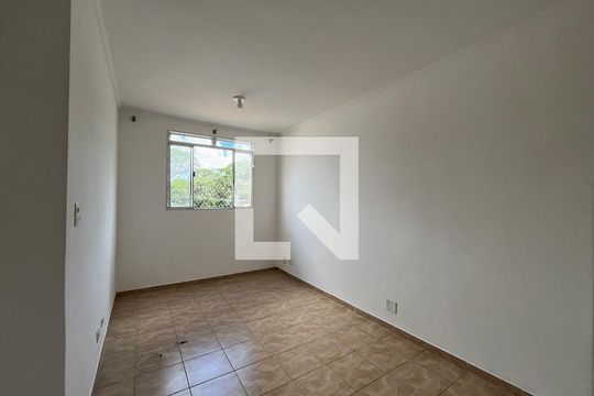 Sala de apartamento para alugar com 2 quartos, 54m² em Jardim Santo Elias, São Paulo
