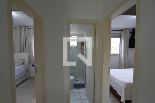 Corredor de apartamento à venda com 2 quartos, 43m² em Salgado Filho, Belo Horizonte