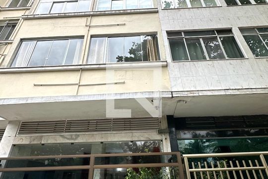 Apartamento para alugar com 3 quartos, 93m² em Copacabana, Rio de Janeiro