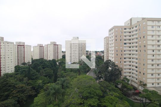 Vista da janela de apartamento para alugar com 3 quartos, 70m² em Socorro, São Paulo